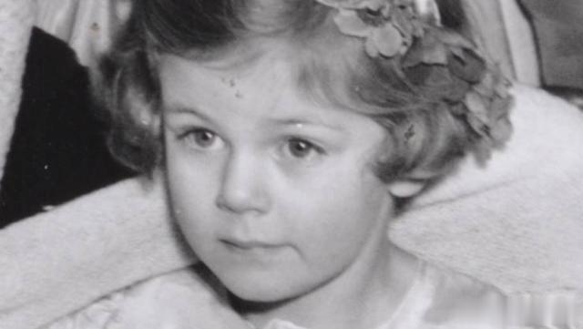 50年前英国王室那一段四角纠缠的往事,查尔斯兄妹和卡米拉夫妇