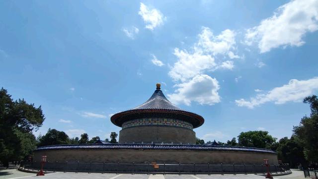 房价|房价下跌9%,未来能否跌成“白菜价”?这四点原因说明白了