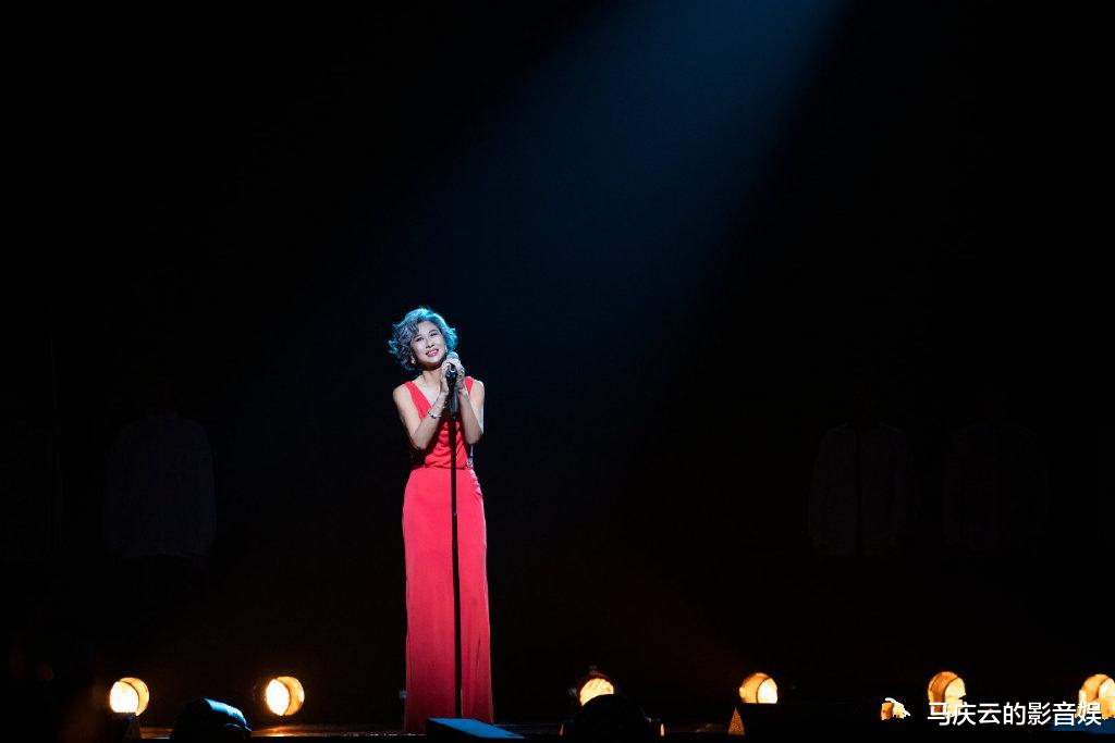 张梓琳|《声生不息》首播，情怀拉满，湖南卫视粤语歌曲综艺近乎零瑕疵