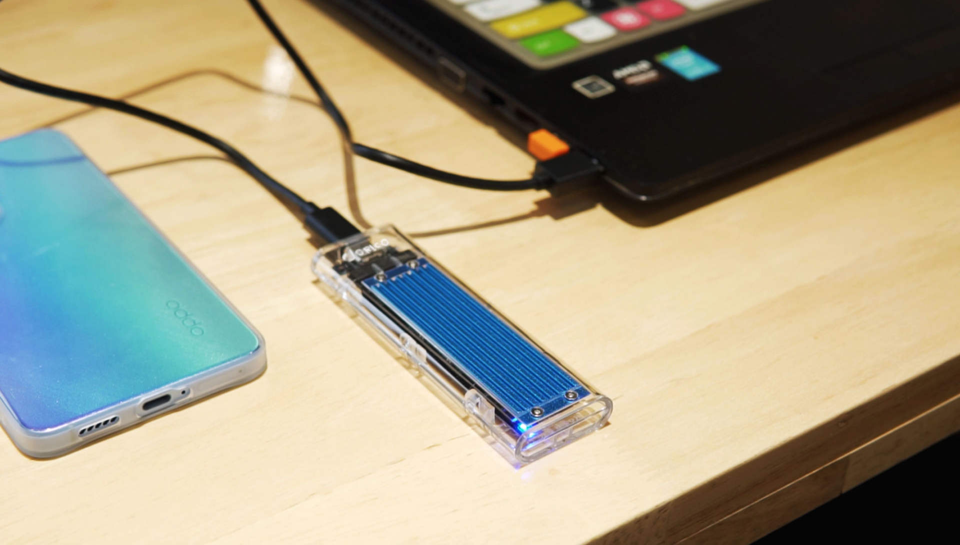 固态硬盘|小物品大作用！奥睿科TCM2-C3透明SSD固态硬盘盒测试！确实好用