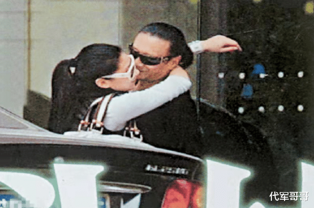 谢贤|她被谢贤养了12年,用青春换来2000万,如今36岁怎样了?