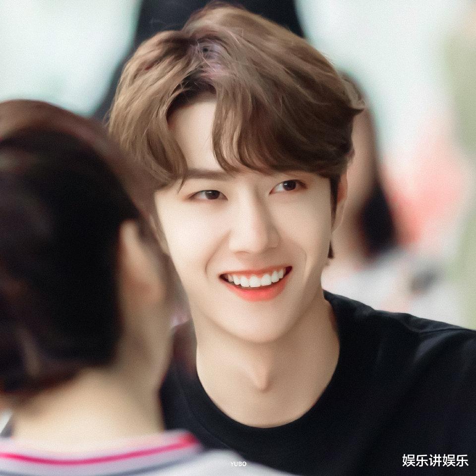 侃爷|安踏提前一年预热：虽然现在是2022年，但是2023年王一博还是我的！