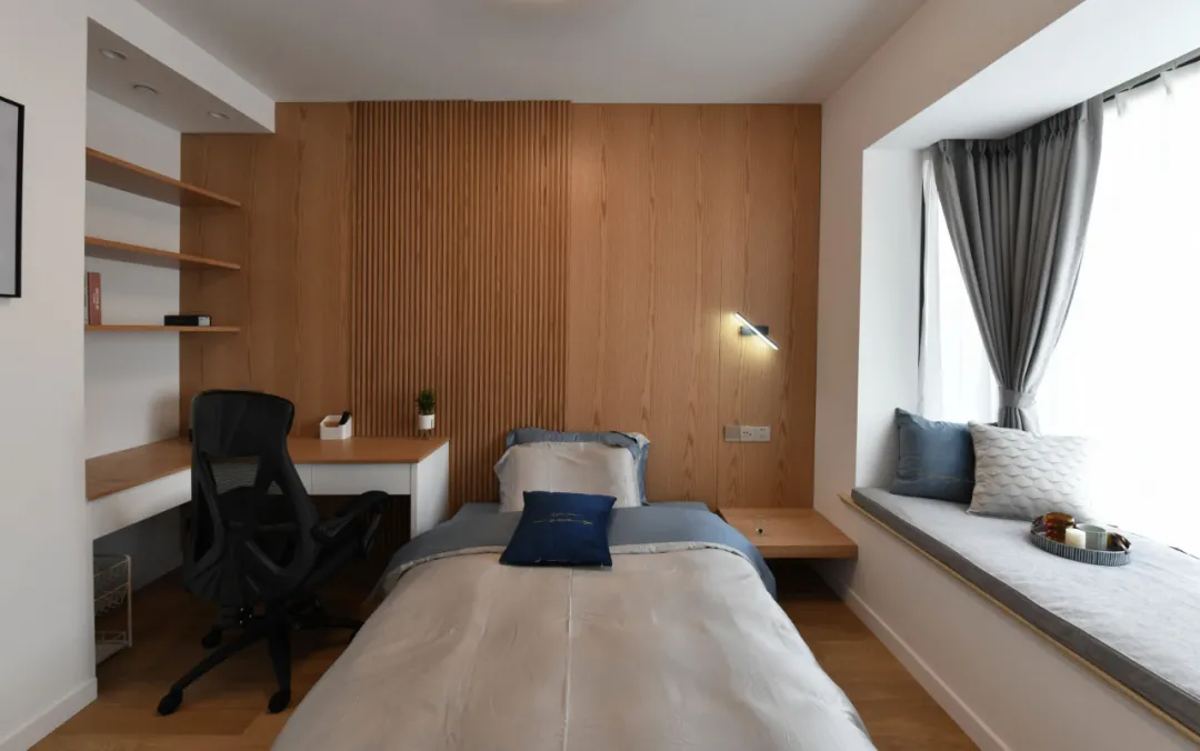 令人心动的85㎡混搭风设计,白、绿与木构造舒适空间!