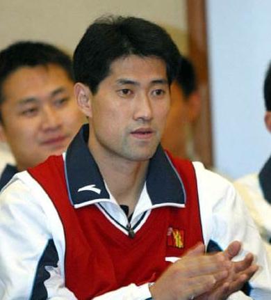 李晓勇|曾经的CBA第一后卫，退役后安置体育局的李晓勇级别年薪如何？