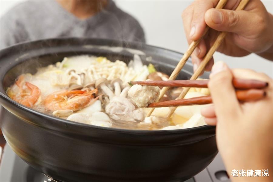 动脉瘤|睡前要不要吃宵夜呢?背后的危害,或能为你找到答案