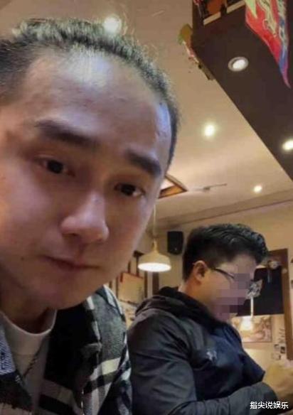 蒋劲夫|蒋劲夫直播诉苦,称外卖员工作太累钱又少,网友:继续封杀