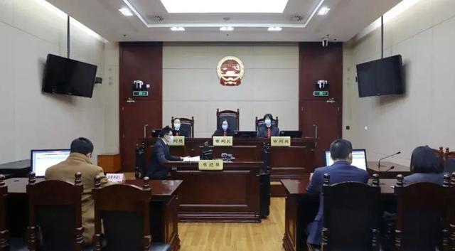 案例:女医生与男护士在厕所偷情,遭患者偷拍、勒索引发血案