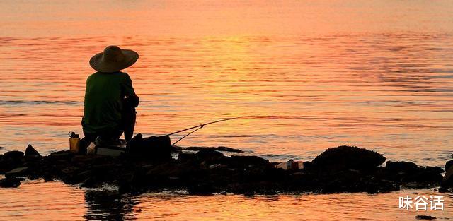 广东省|广东一男子户外夜钓，难得收获一条大鱼却马上就回家了，为啥？