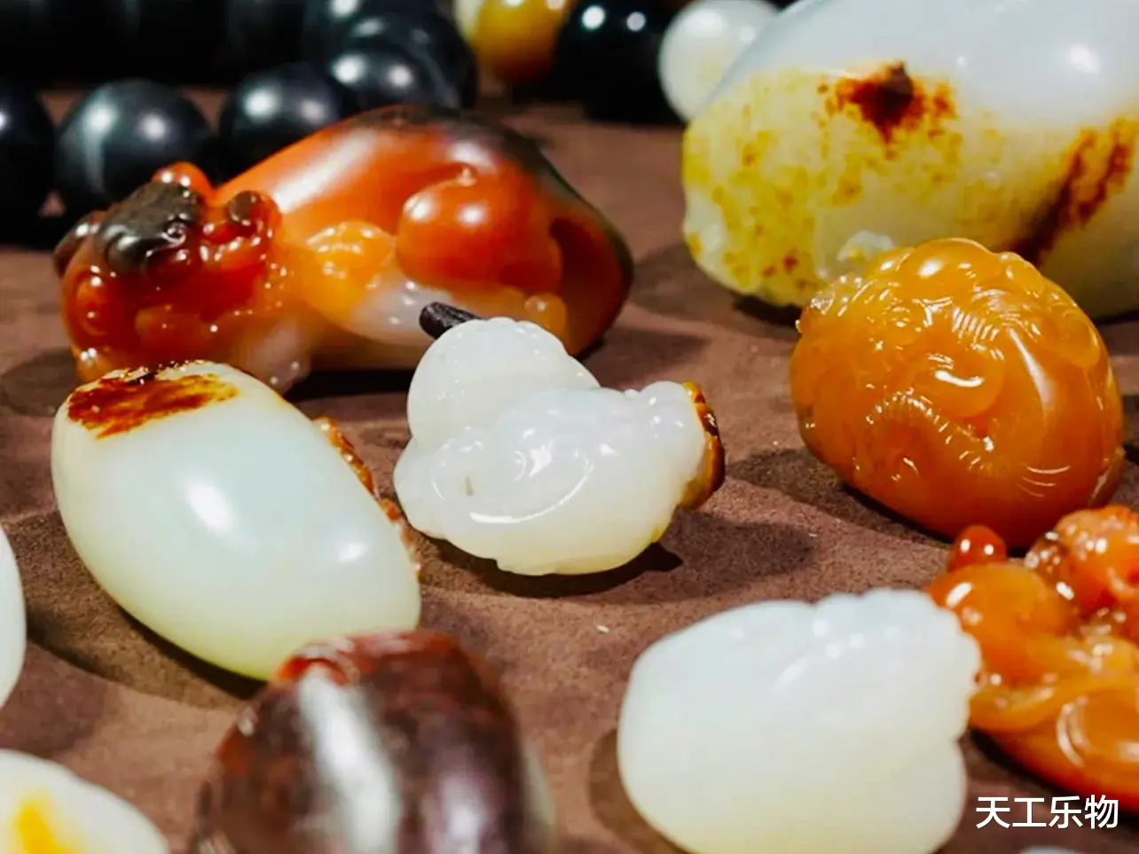 文玩|盘玩多年的“和田玉”，为什么反而越来越丑？