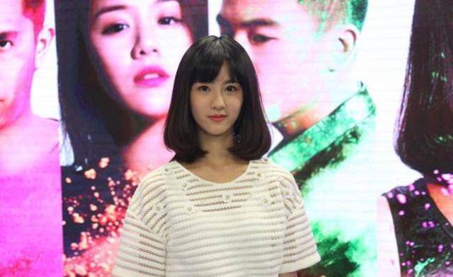 陈都灵|“初恋脸”女星如今状态成迷，刚出道时媲美奶茶妹妹