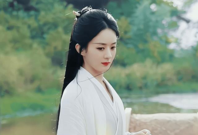 赵丽颖|赵丽颖《与凤行》预约?讲述了碧苍王与神君行止的爱情故事