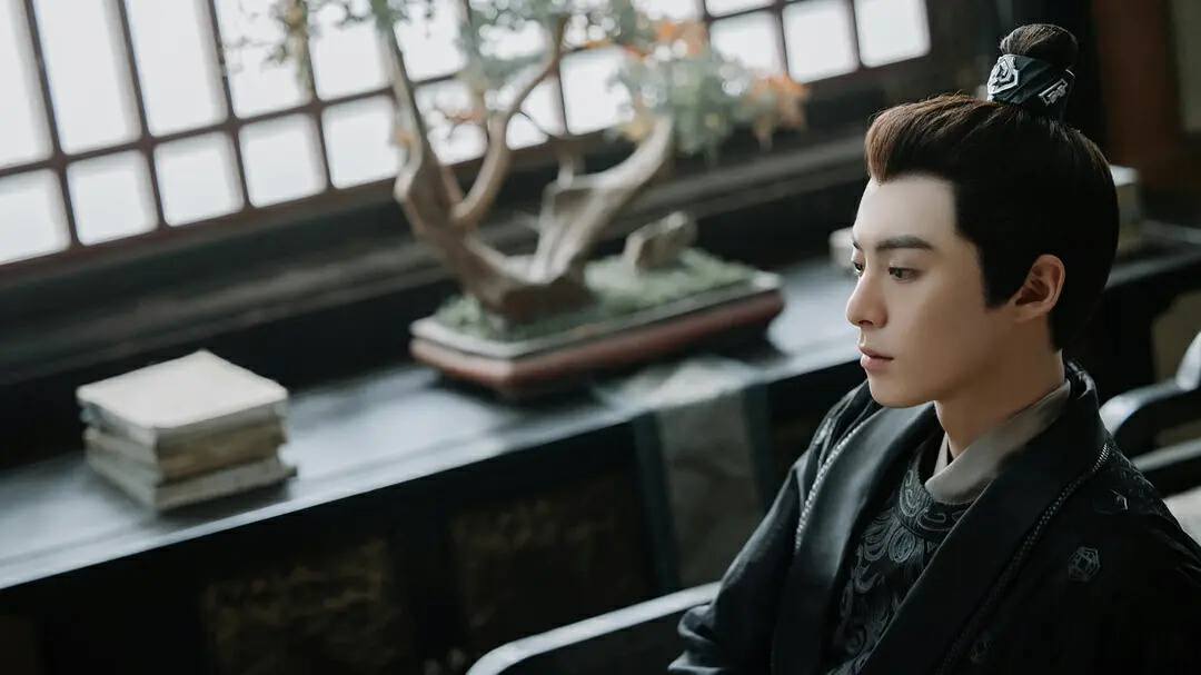 王鹤棣|王鹤棣大胆尝试新角色，搭档陈钰琪魅力十足，却惹原著粉不满