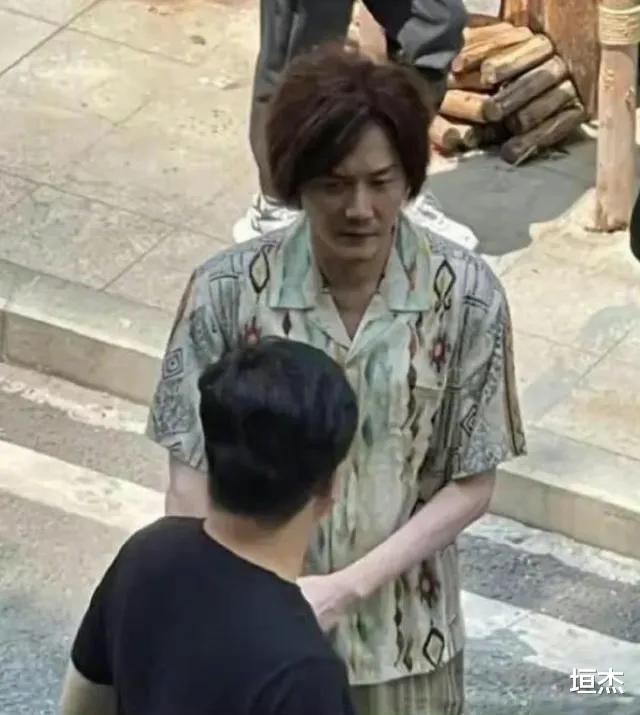 丸子头 中年男星开始减肥，沈腾和徐峥报名健身，邓超跟着媳妇锻炼
