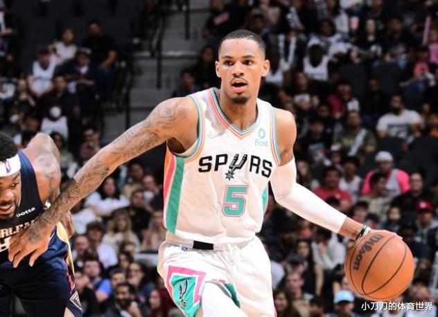 马刺队|狂输鹈鹕33分，马刺摆烂有小算盘，今年三首轮，波帅要选小邓肯