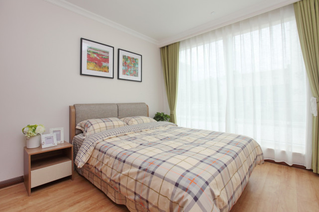 75平现代风二居室，全屋用原木色回归自然，散发清新闲适的气息