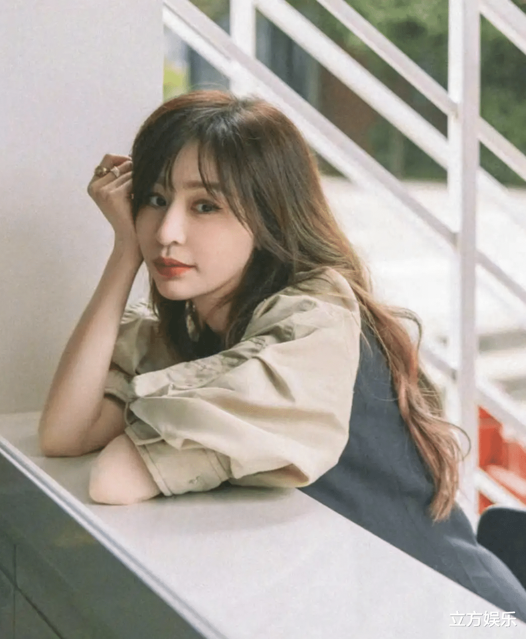 |王心凌40岁仍像少女,回台后晒自拍,网友疑惑:下半年没工作?