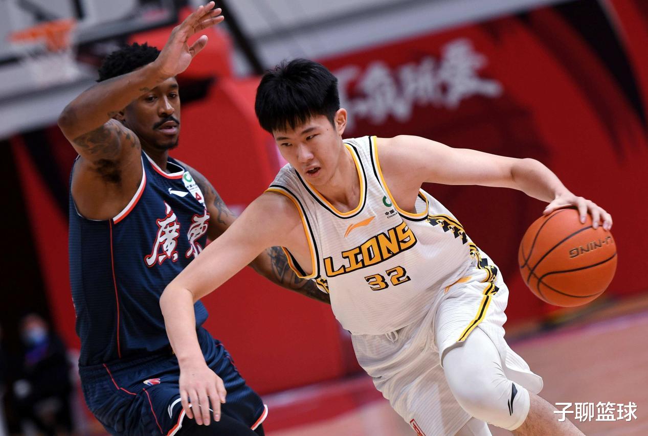 孙铭徽|CBA广厦男篮横扫上海男篮后，球迷建议王博：这3人多上，孙铭徽在内