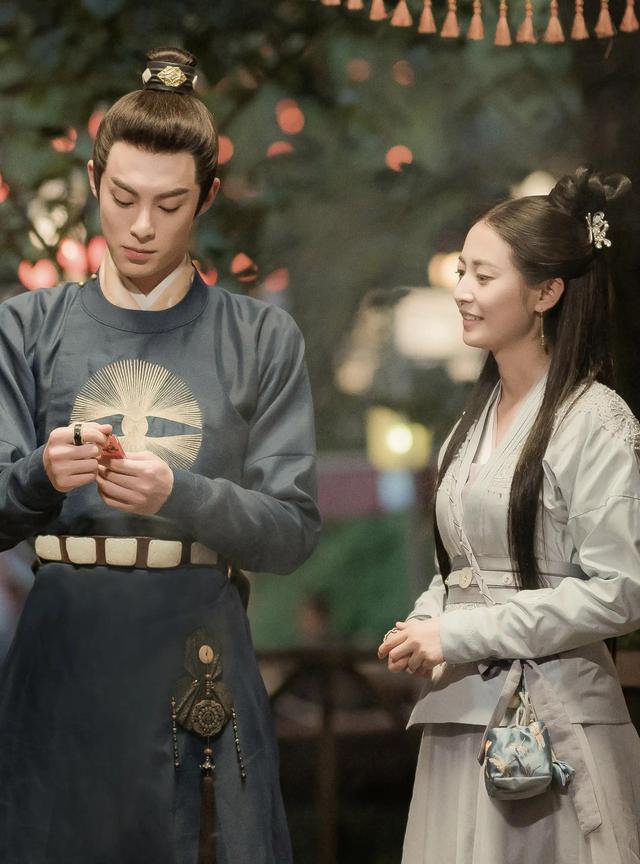 小米科技|腾讯视频、爱奇艺、优酷，1月6日热搜榜第一名，你正在追哪一部？