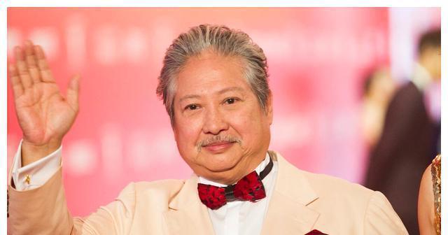 周星驰|徐少强谈周星驰：我在拍爆破戏，浑身都是血，他却在一旁哈哈大笑