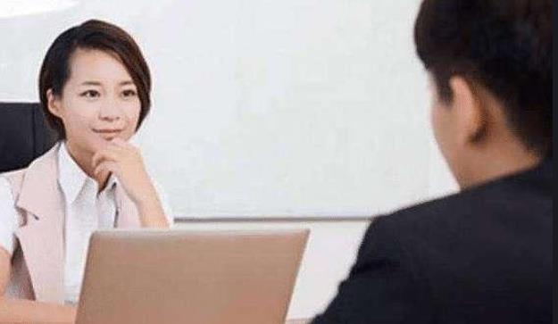 摩羯座|面试官问:同事欠你3000元,怎么要回来?小伙机智回答,被录用