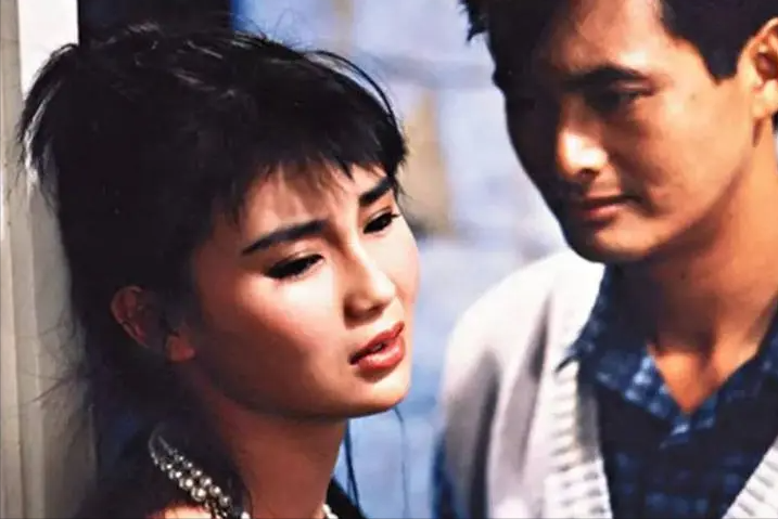 安眠书店|娱乐圈的“灯下黑”：打戏、吻戏，假戏真做，连男演员都深受其害