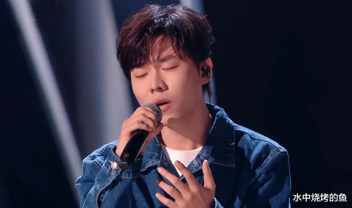 李克勤|好声音全国11强诞生:李克勤3张王牌全晋级,小李健被淘汰,周菲戈一黑到底