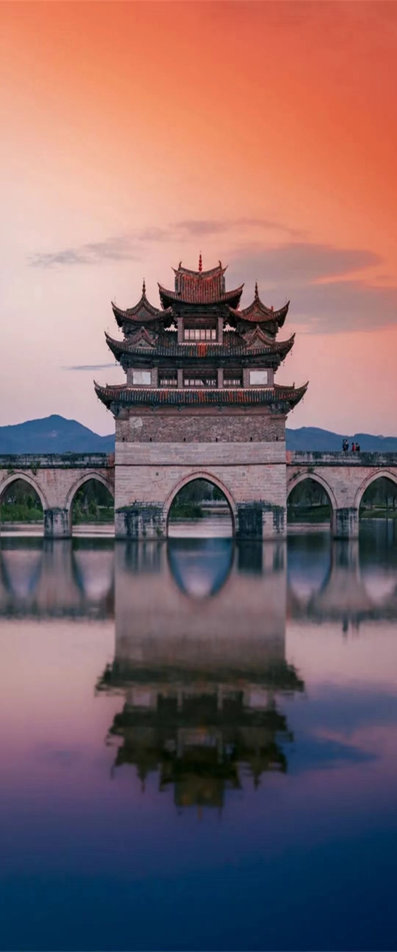 火车|坐上火车游红河，还有这些东西可以带回家！