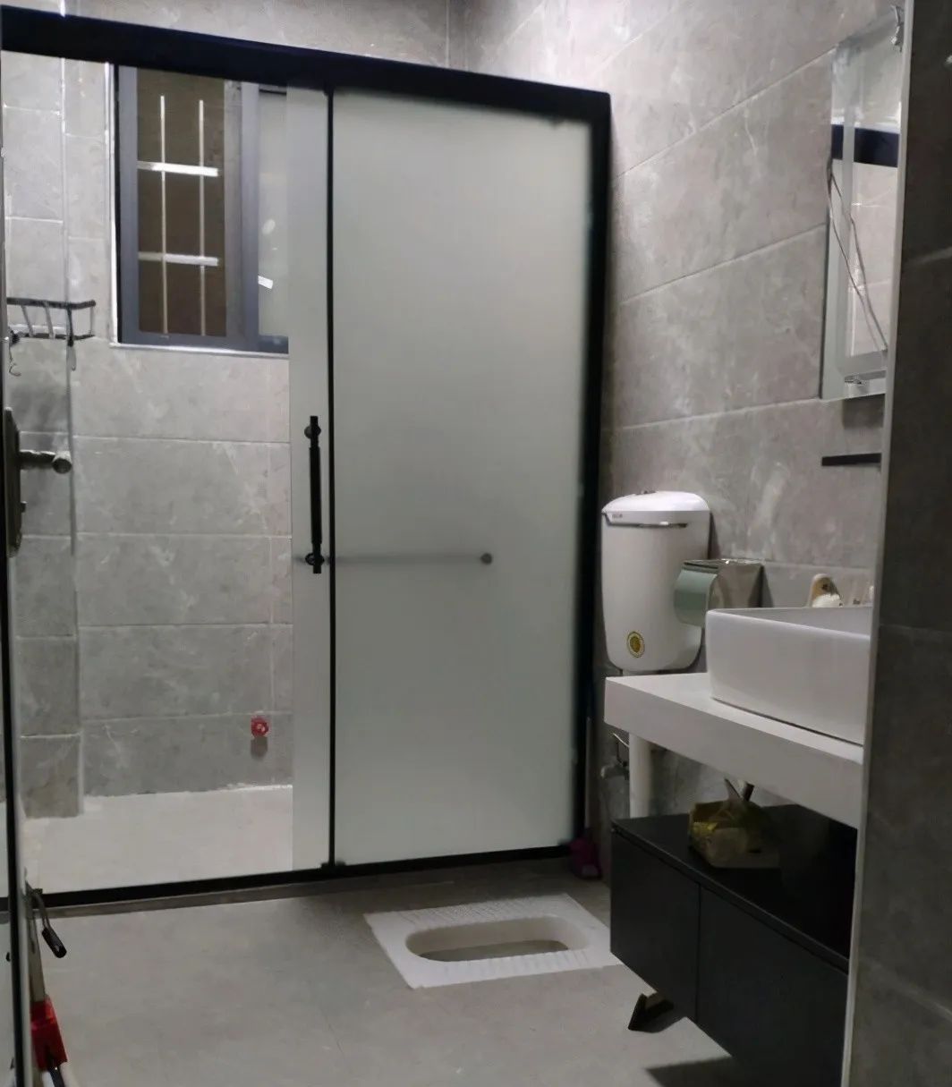 搬新家,终于有套属于自己的房子,自己装修很漂亮,太幸福了