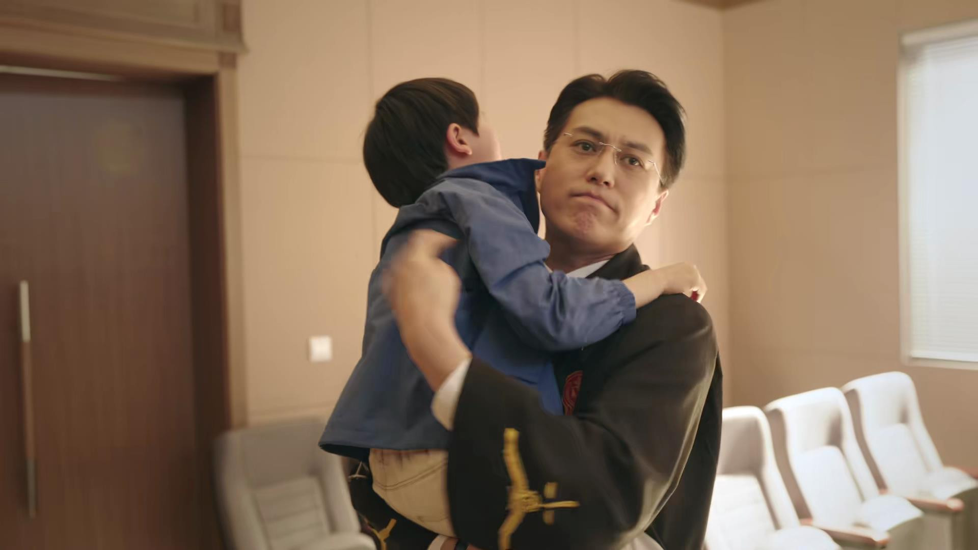 小姐姐|湖南卫视新剧开播，连看6集不过瘾，这才是观众最想看的国产剧