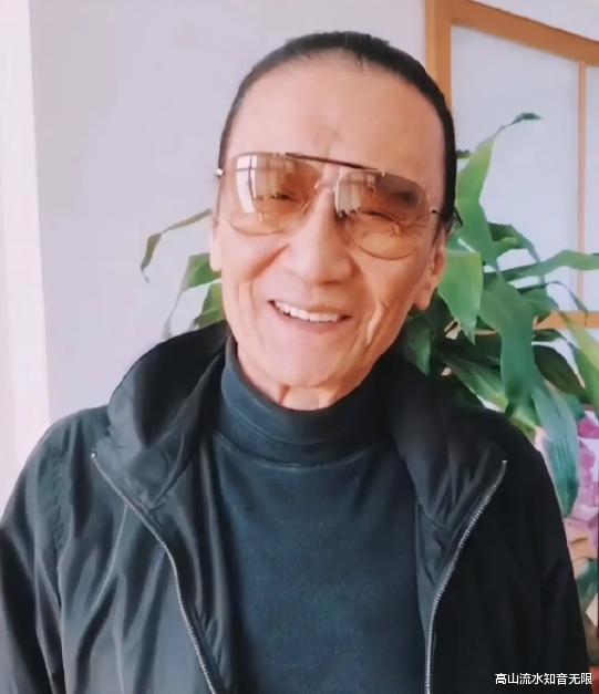 谢贤|“有情有义”谢贤:曾助张柏芝渡过难关,后公开承认与三胎关系