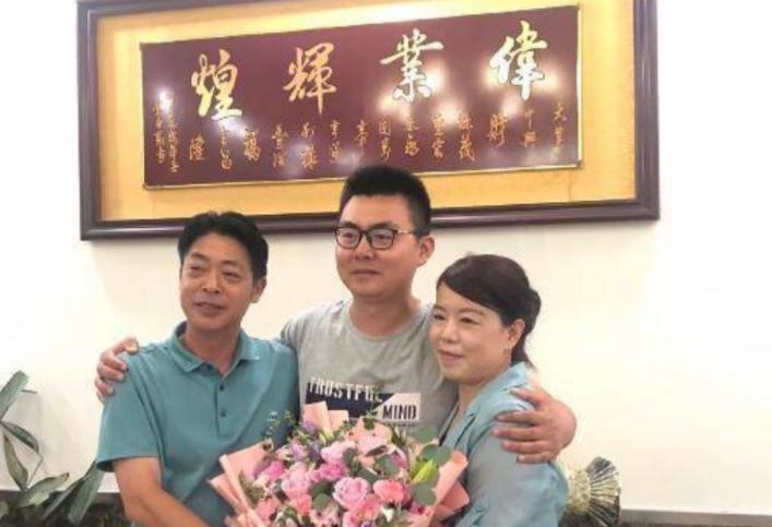 限制已开，网友灵魂拷问郭威、田静：何时去九江定居与许敏团聚？