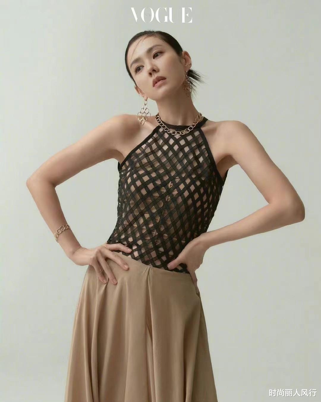 孙艺珍|孙艺珍玄彬婚纱照首曝光！孙艺珍连换两套婚纱，准新娘一脸灿笑