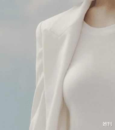 40岁靠素颜火上热搜，宋慧乔离婚后怎么越来越美？