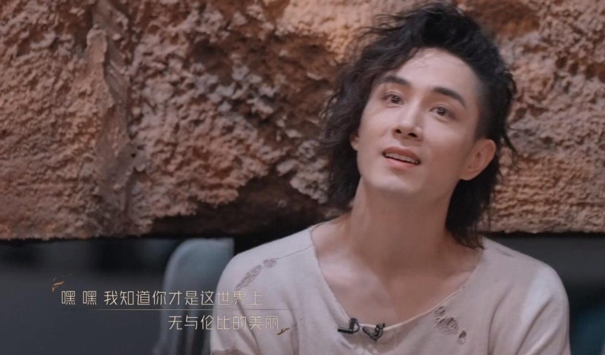 披哥2|《披哥2》节目外开始争资源，8位哥哥成赢家，郑钧拿到最多