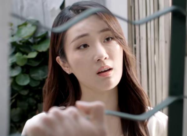 张可盈|《幸福到万家》里被喷,如今张可盈在《前海》里用两场戏圈粉无数