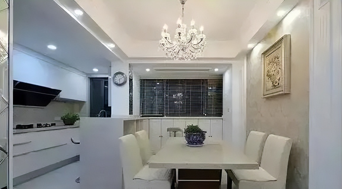 晒晒我家刚完工的新房,开放式厨房,窗户下面打柜子,实用又漂亮