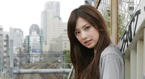 相扑|300斤vs95斤,日本女星为何争相嫁相扑?妙处多多,外人难以想象