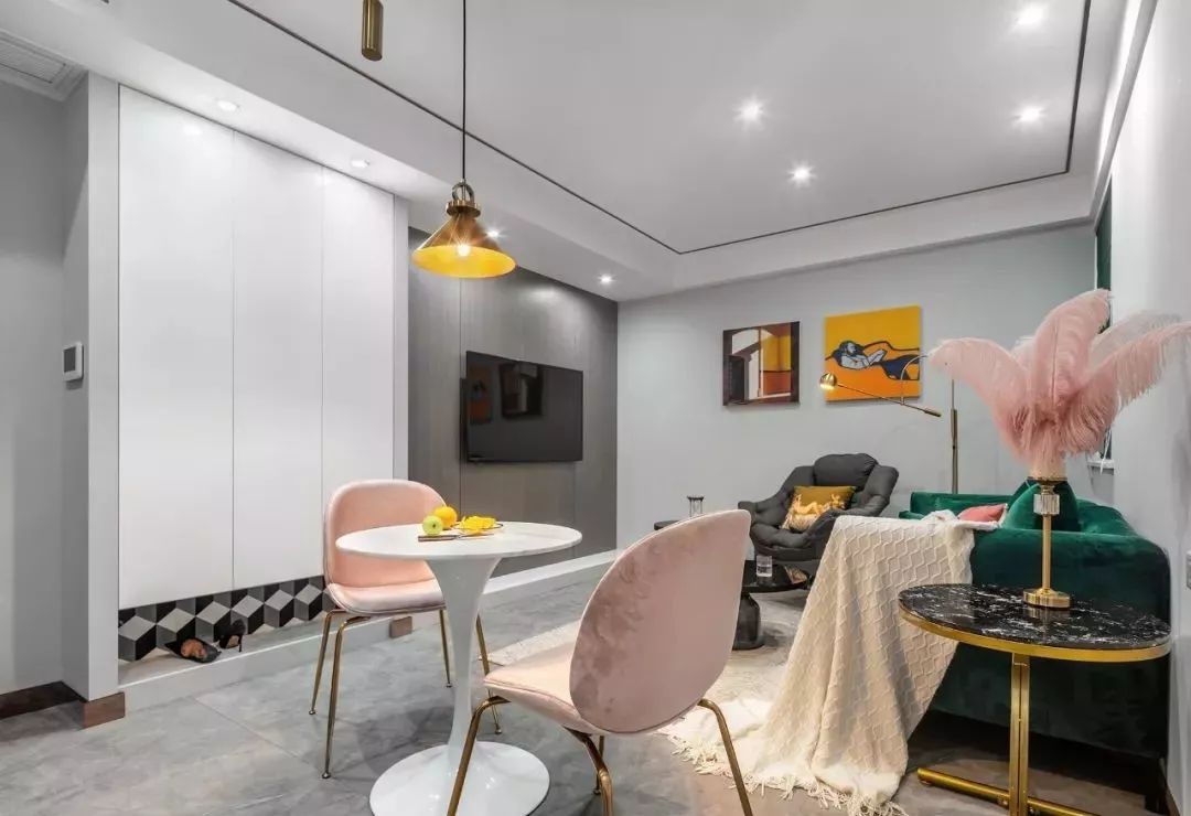 68平的现代轻奢风小户型二居室,喜欢灰色调的设计