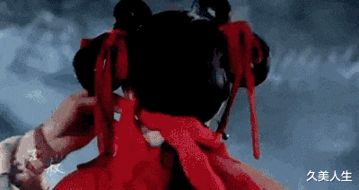 杨洋|热巴赵露思的红装什么段位？请杨洋回答一下