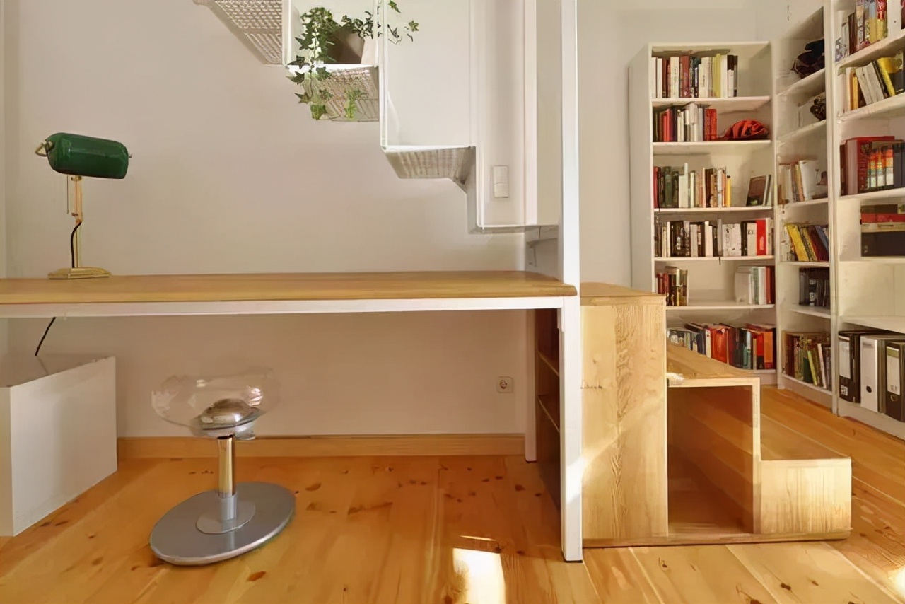 10平米loft出租房改造,巧妙的设计,让狭小空间重获新生!