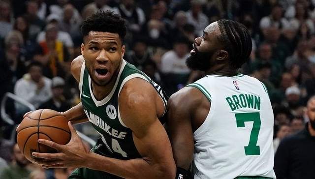 凯里·欧文|字母哥的失败，揭开了NBA的“遮羞布”，数据下的“假繁华”