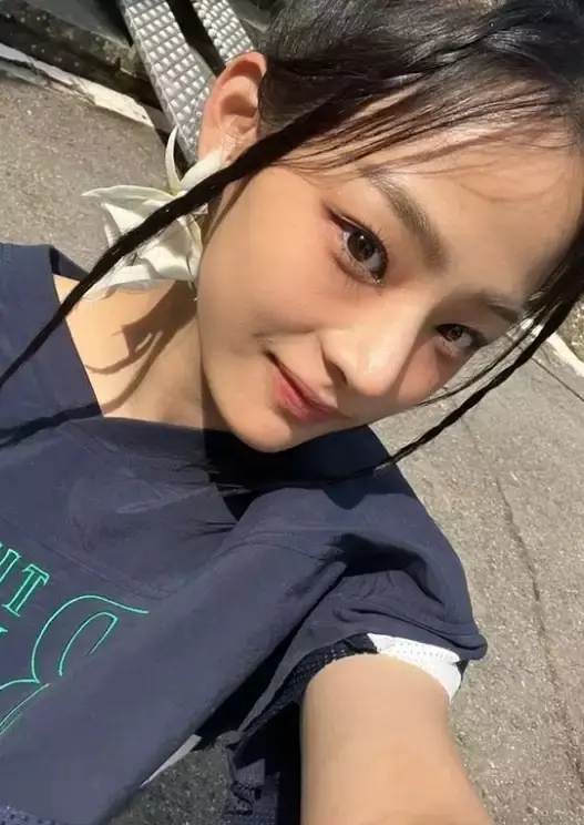 流行|韩国19岁女星因为长得太漂亮引发热议，“拥有古典和流行元素”