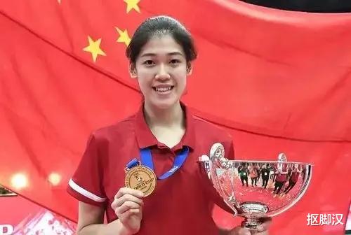 李盈莹|历史机遇摆在李盈莹面前，她能成为新一届女排的领军人物吗？