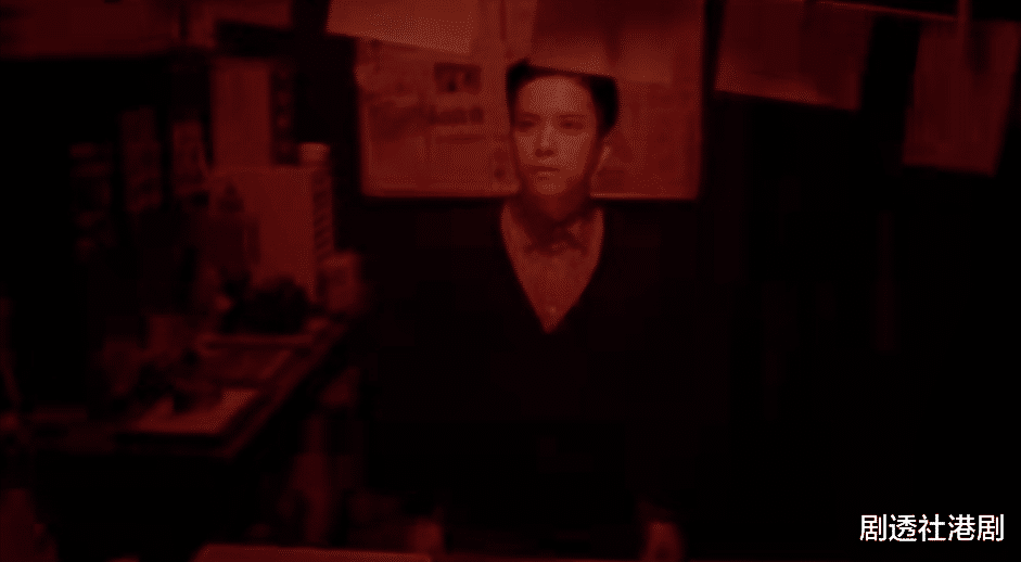 金宵大厦2|金宵大厦2将播，李施嬅陈山聪再演奇幻浪漫情侣，海报惊悚引期待