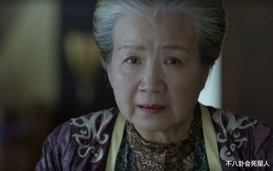 归亚蕾|这6位“奶奶专业户”，年轻时貌美，个个是视后级别，你绝对脸熟