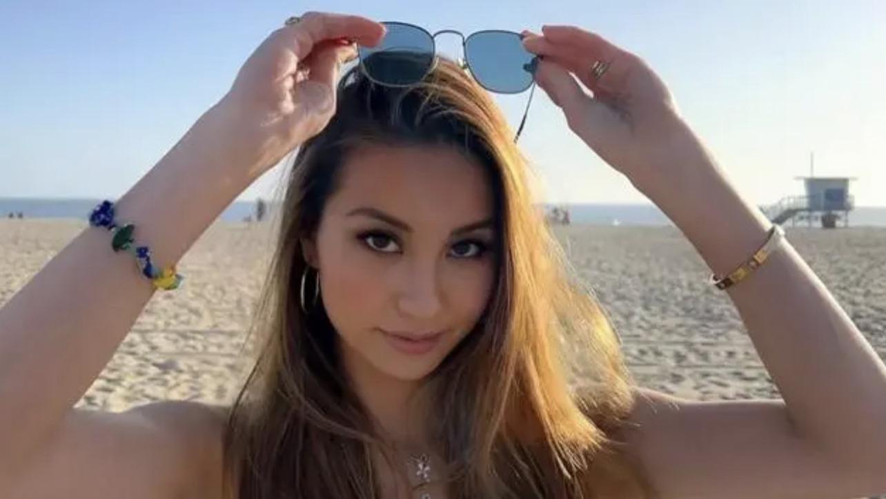 林建岳|林建岳22岁私生女，近照曝光，参加派对打扮成熟，与母亲长居海外