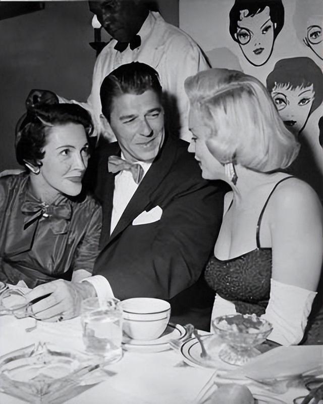 好莱坞|美国总统里根风流事:自称“女人汤圆”,好莱坞女星“玉面杀手”