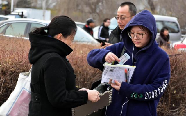 地下城与勇士|地铁员工“集体离职”原因几何？工资低尚且接受，这一点忍不了