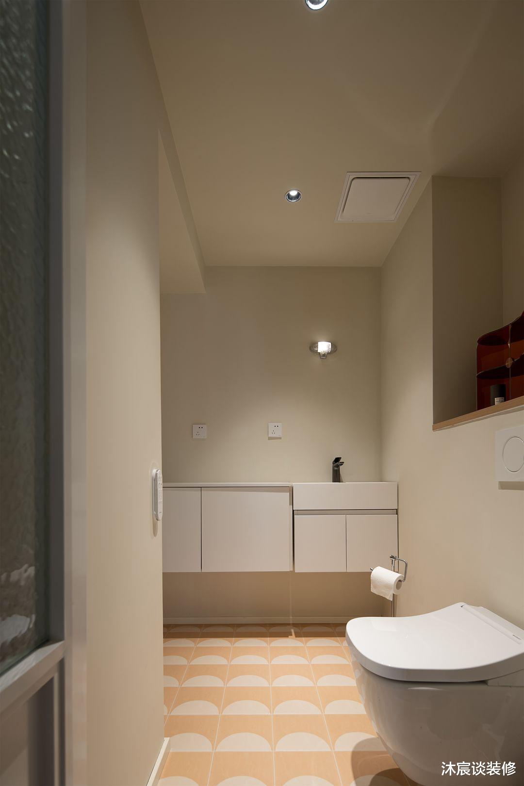 暗黑跑道房重新改造,室内温暖随性、慵懒治愈,老破小成功逆袭!