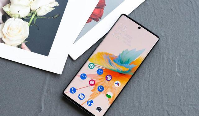 中兴|20G+1TB卖6998，中兴4nm机皇已大量备货，友商没话说了